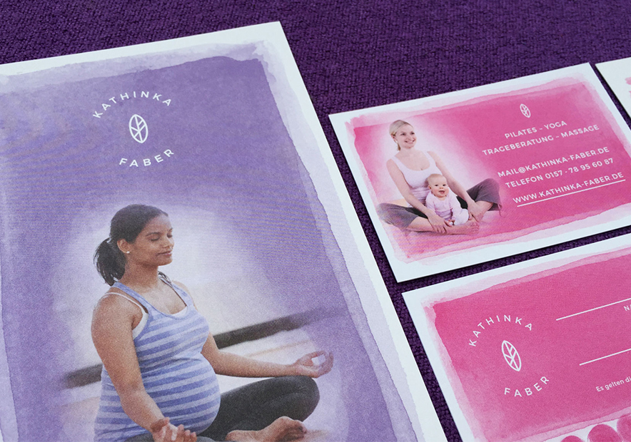 孕妇产妇的瑜伽训练宣传画面.jpg