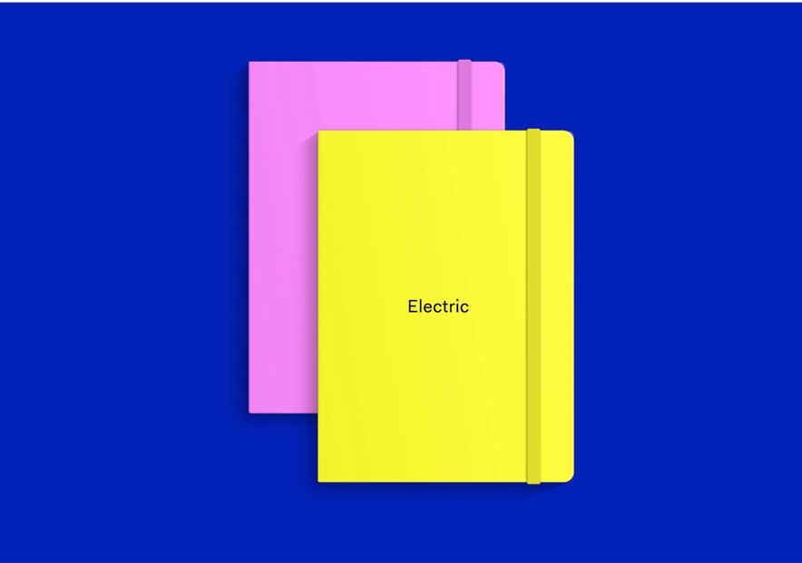 黄色和粉色的笔记本.jpg